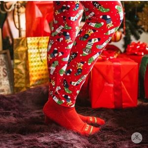 Like New SweetLegs Holiday Puppy Dog and Cat Stocking Leggings